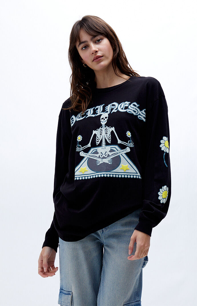Long Sleeve Graphic Tees for Women | PacSun