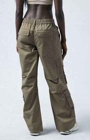 Green Elastic Waist D-Ring Cargo Pants image number 4