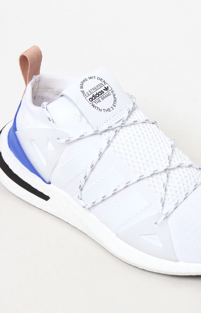 Adidas women's sale white arkyn sneakers