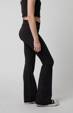 PAC WHISPER Active Crossover Flare Yoga Pants image number 3