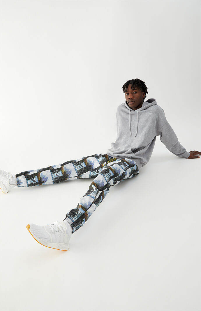 Sportswear Mountain Graphic Pants