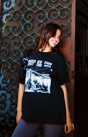 Penelope Mercer New York T-Shirt image number 1