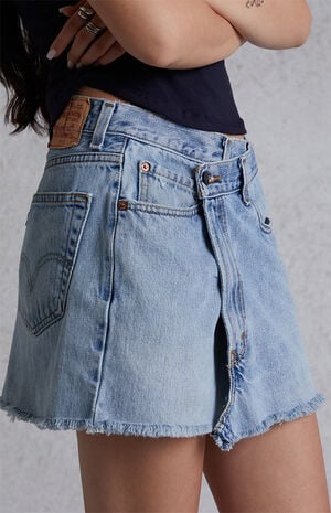 Asymmetrical Low-Rise Denim Skirt image number 3