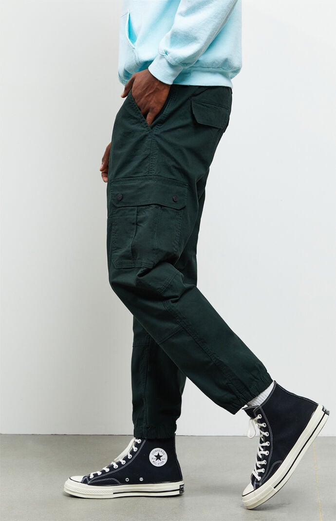 levis cargo joggers