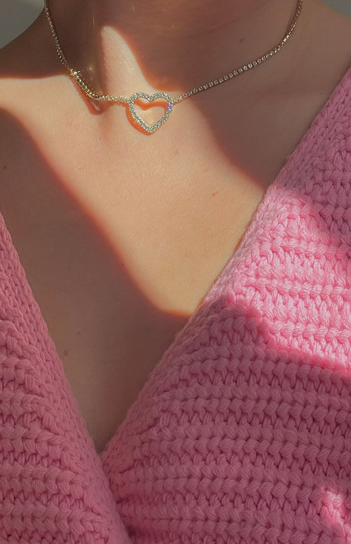 ★Numbering #5752 Heart Choker Earing Gold Heart Choker, Gold Dangling Hearts, Heart Choker, Gold
