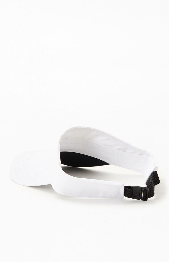 Buckle Visor