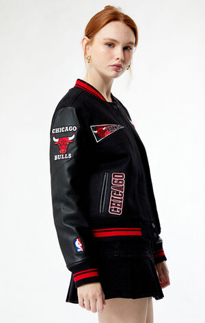 Chicago Bulls Varsity Jacket image number 3