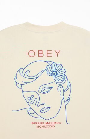 Bella Maximus T-Shirt image number 4