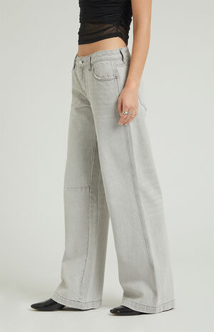 Casey Low Rise Baggy Jeans Dart Light Gray image number 3
