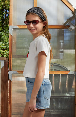 Strawberry&nbsp;Embellished Skimmer T-Shirt image number 3