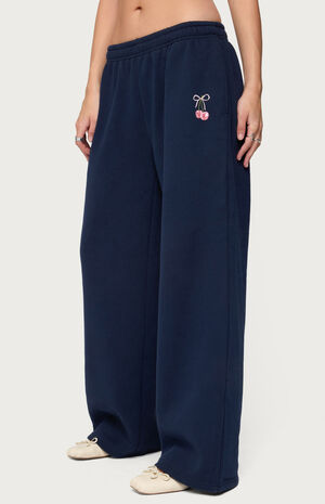 I Don't Chase I Attract Sweatpants image number 2