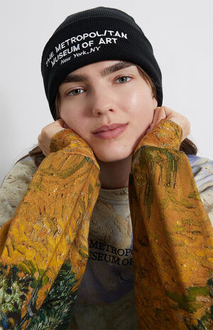 x PacSun Metropolitan Museum Of Art Beanie image number 1