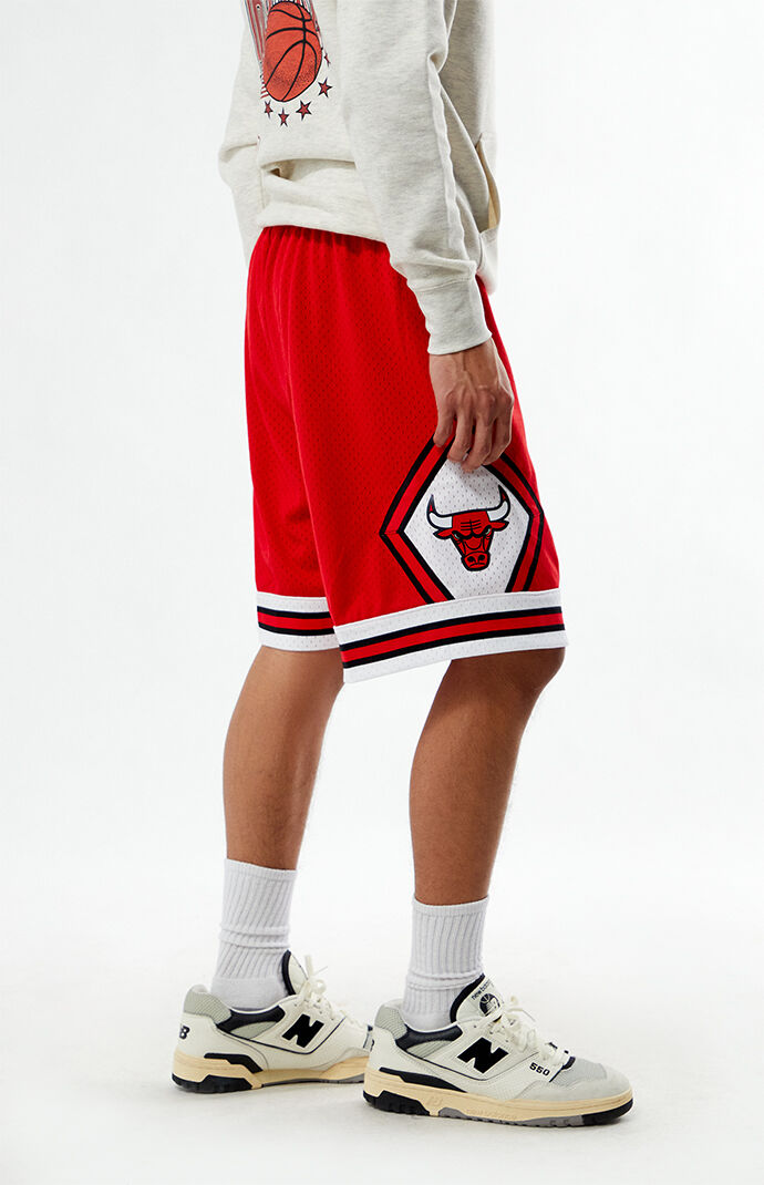 Mitchell & Ness Chicago Bulls Swingman Basketball Shorts | Pacsun