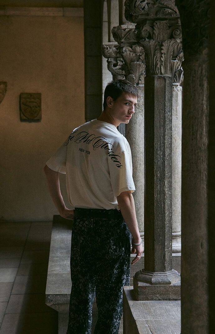 The Met x Pacsun Script T-Shirt