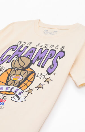 Kids LA Lakers NBA Finals T-Shirt image number 2