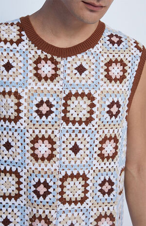 Neutral Penn Crochet Tank Top image number 2