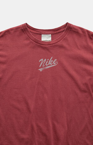 Maroon 2000s Nike Graphic T-Shirt image number 3