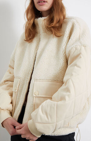 Reversible Sherpa Jacket image number 3