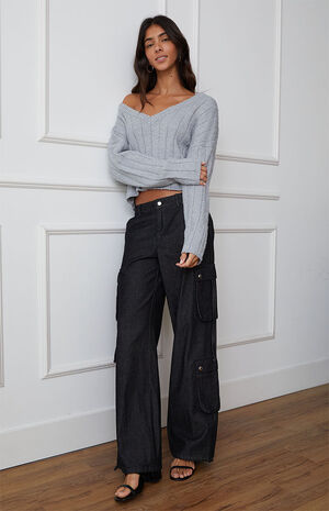 Snug V-Neck Sweater image number 3