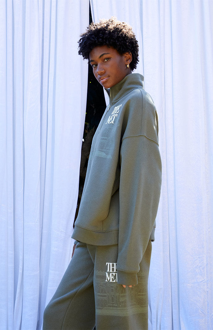 Pacsun half deals zip