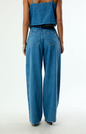 Classic High Waisted Balloon Jeans image number 4