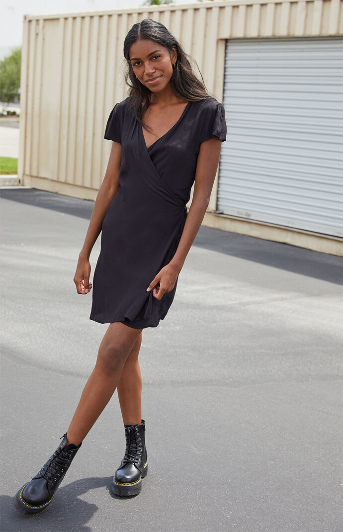 Pacsun best sale wrap dress