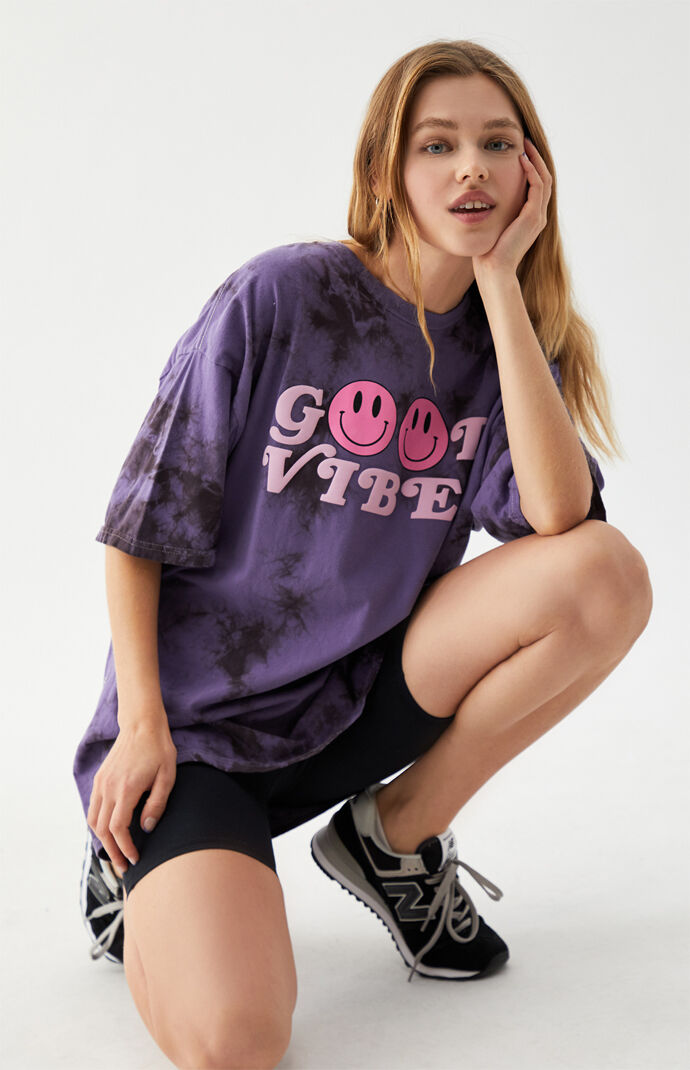 Smile Good Vibes T-Shirt