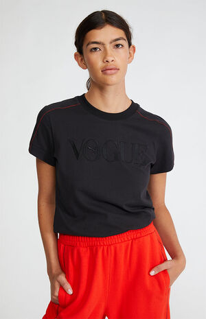 x Vogue Black Regular T-Shirt image number 1