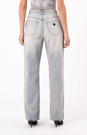 Carrie Yara High Waisted Jeans image number 2