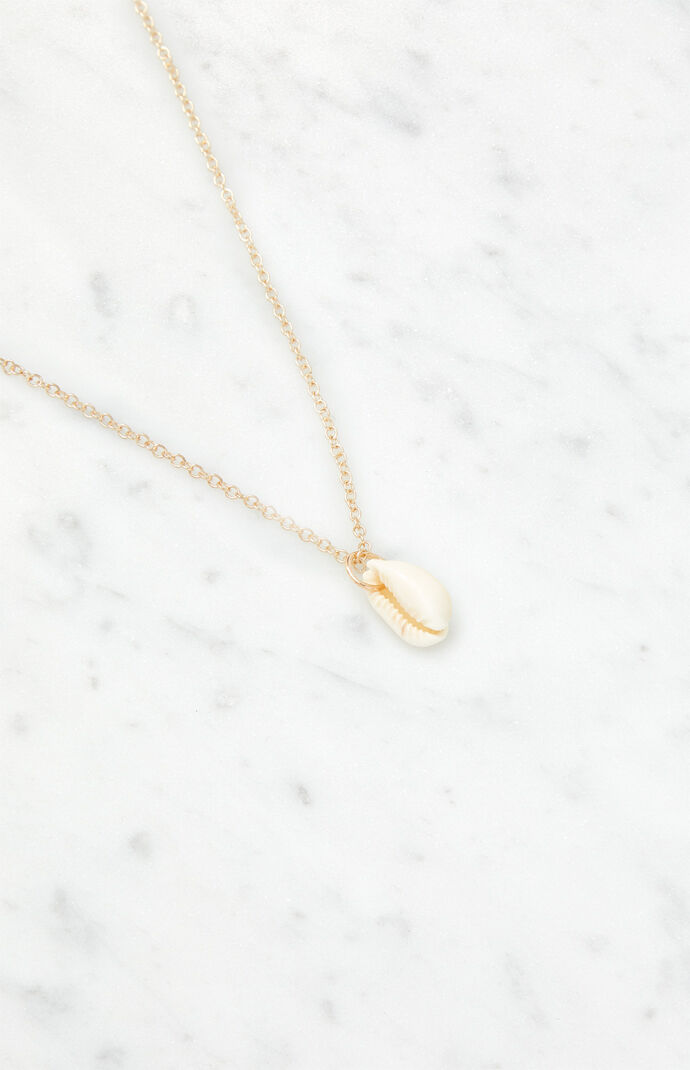Single Shell Necklace