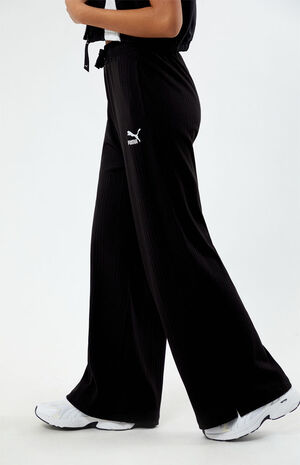 Classics Ribbed Relaxed Pants image number 3