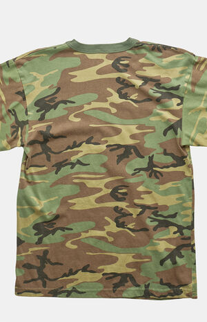 2000s Hooters Manchester Graphic T-Shirt image number 2