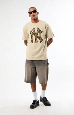 NY Yankees Real Tree Camo T-Shirt&nbsp; image number 6