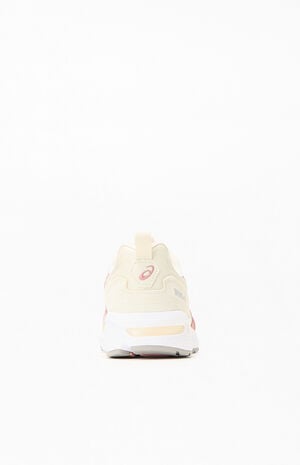 Women's GEL-1090v2 Sneakers image number 3