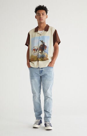 Medium Indigo Slim Taper Comfort Jeans image number 2