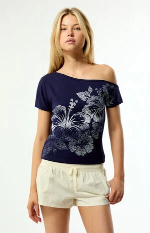 Hibiscus Off-The-Shoulder T-Shirt image number 2