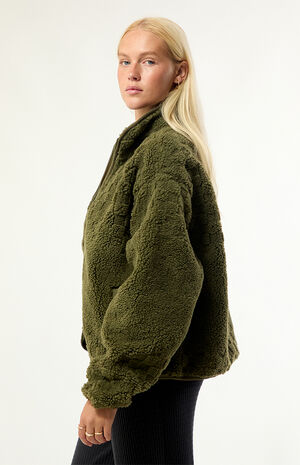 Queens High Pile Fleece Jacket image number 3