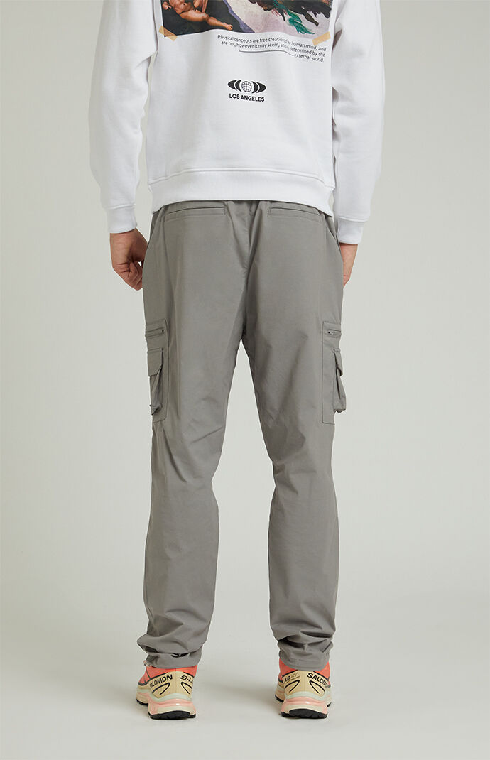 Cargo slim outlet