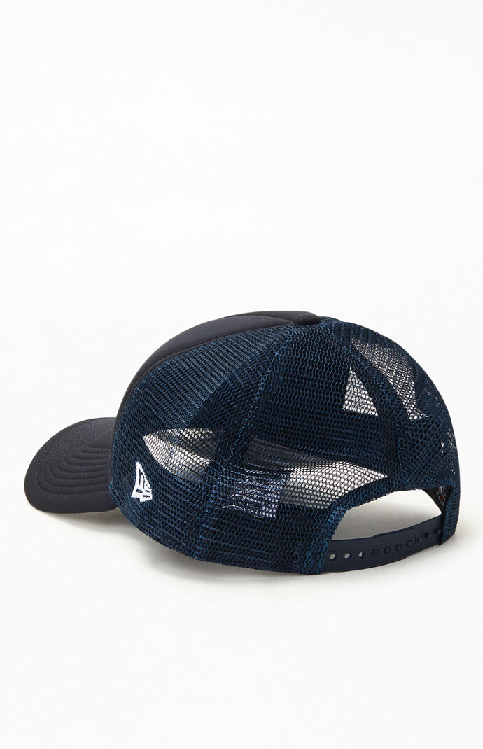 Yankees Snapback Trucker Hat