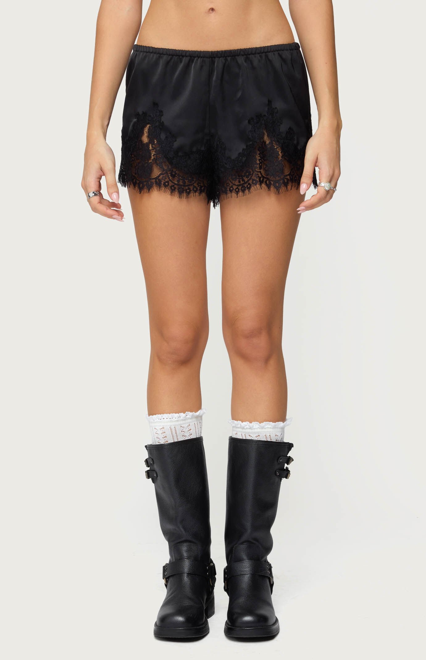 Edikted Reisa Lacey Satin Effect Shorts