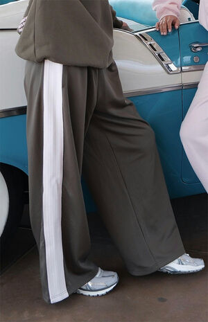 Daily's Baggy Track Pants image number 3