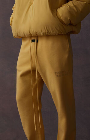 Light Tuscan Relaxed Sweatpants image number 3
