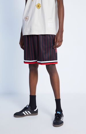 Mitchell & Ness Men's Chicago Bulls Flames Swingman Shorts - Hibbett