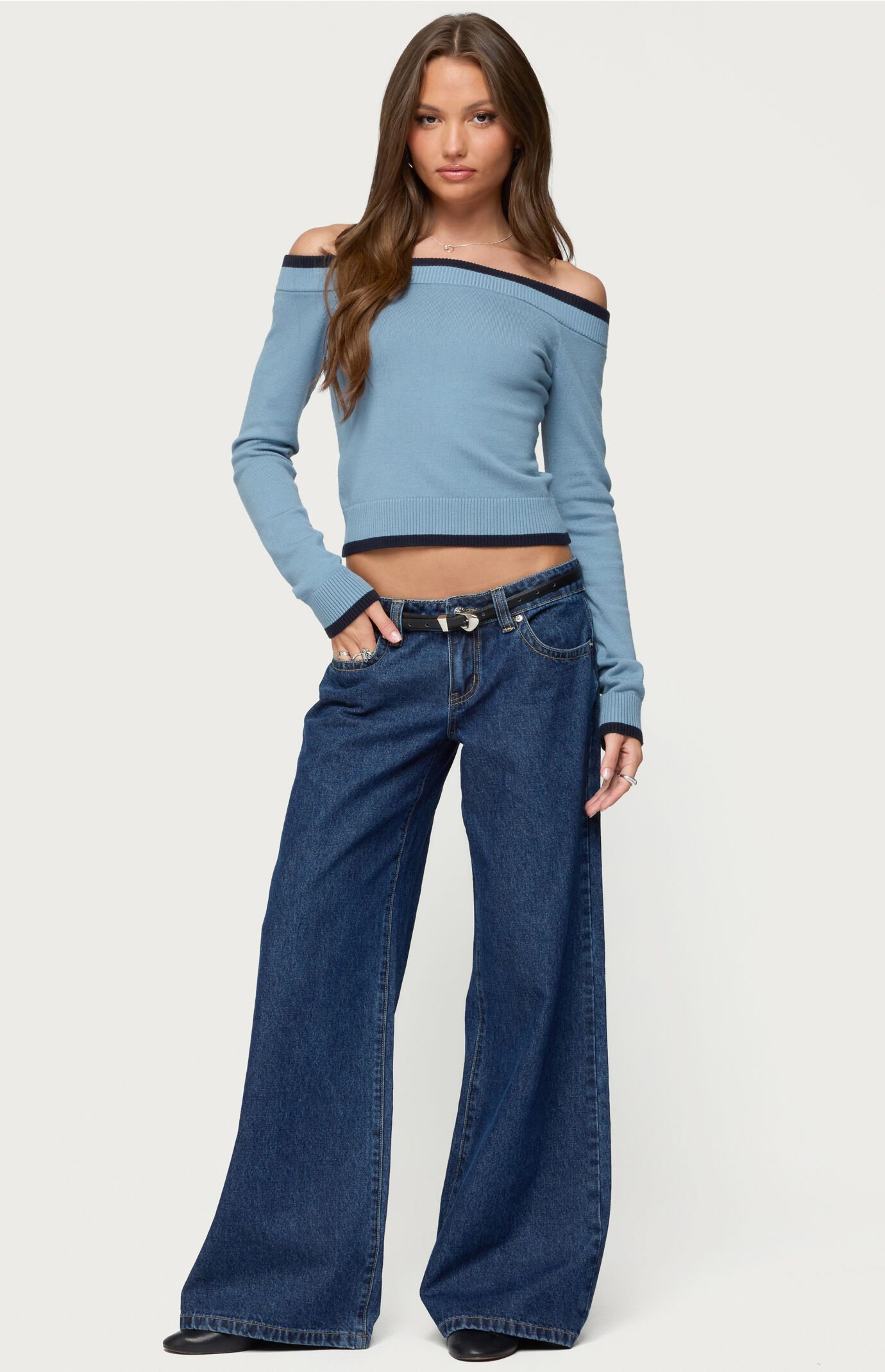 Edikted Kezzie Contrast Off Shoulder Knit Top