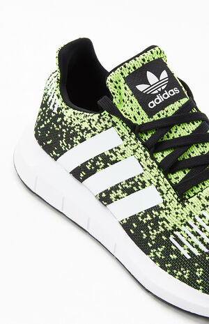 Black & Yellow Swift Run Shoes image number 6