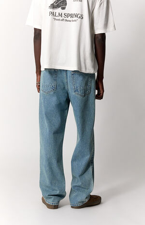 Logan Relaxed Straight Jeans Light Blue image number 4