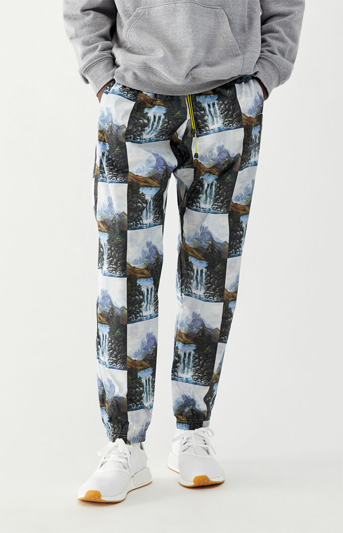 Sportswear Mountain Graphic Pants