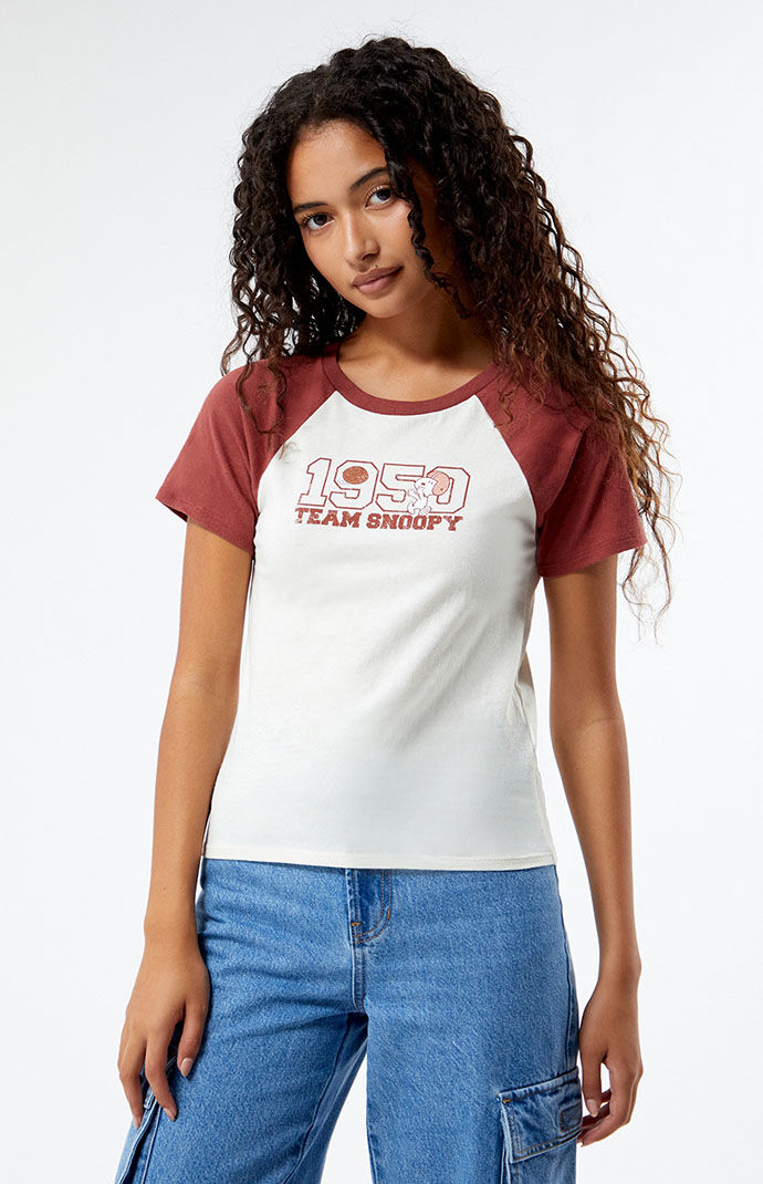 Ladies levi snoopy t shirt discount