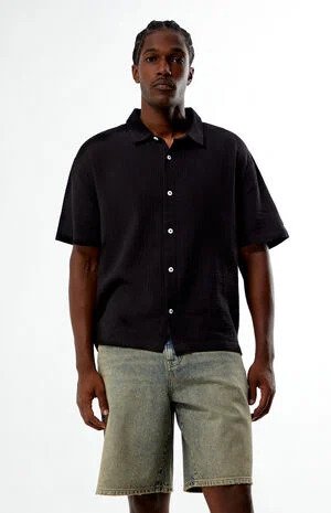 Black Cropped Boxy Gauze Camp Shirt image number 1