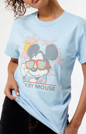 Beach Mickey Mouse T-Shirt image number 2